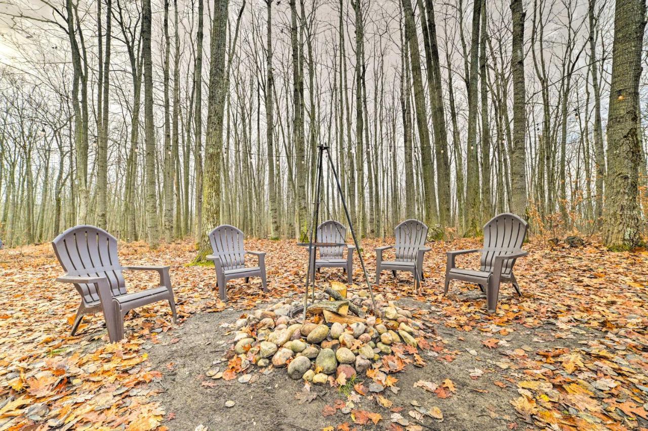Higgins Lake Retreat - Hike, Swim, Relax! Roscommon Eksteriør bilde